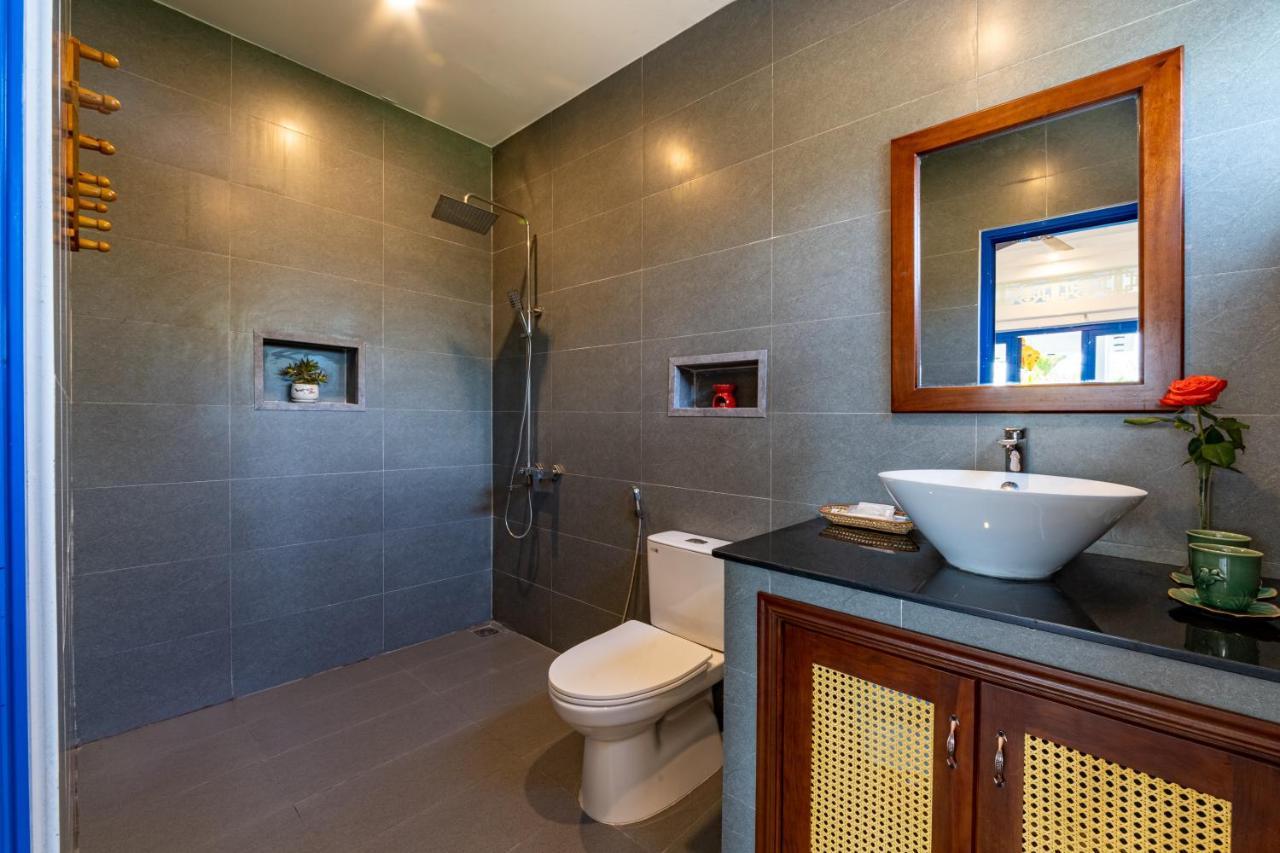 Local Beach Front Villas Tan Thanh Ngoại thất bức ảnh